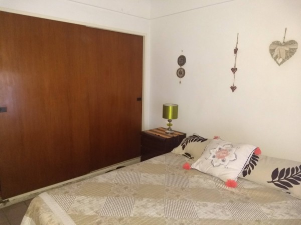 Chalet con 4 dormitorios en Moreno Sur