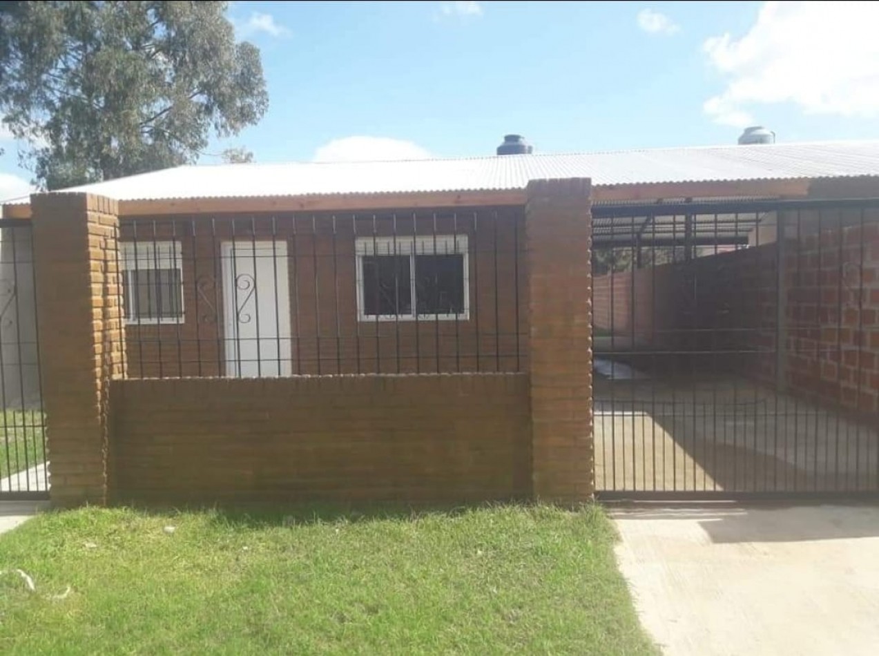 Casa con dos habitaciones en Moreno, Barrio El Rodeo