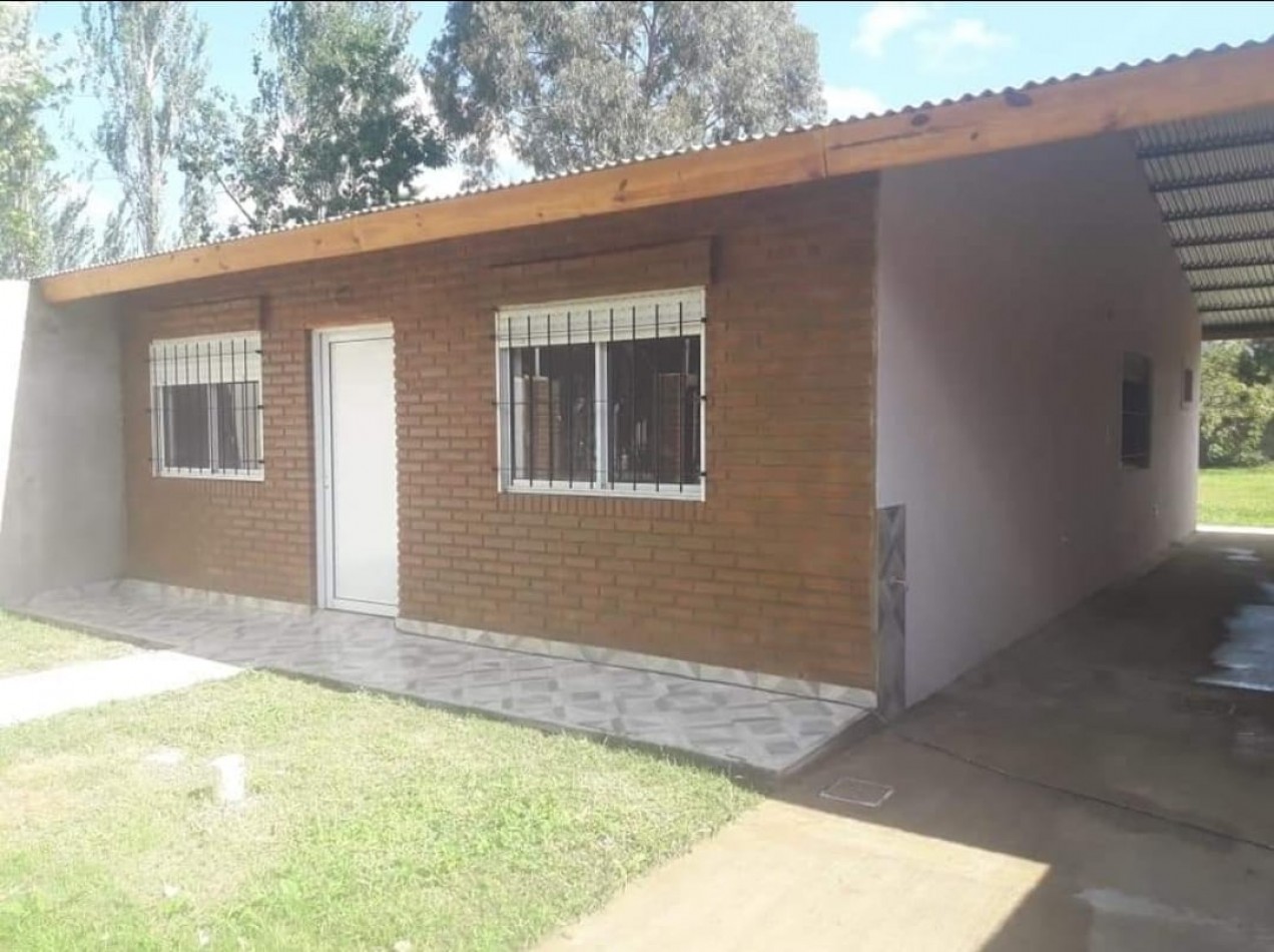 Casa con dos habitaciones en Moreno, Barrio El Rodeo