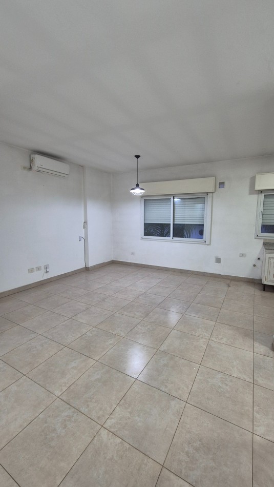Departamento con una habitacion en Paso del Rey