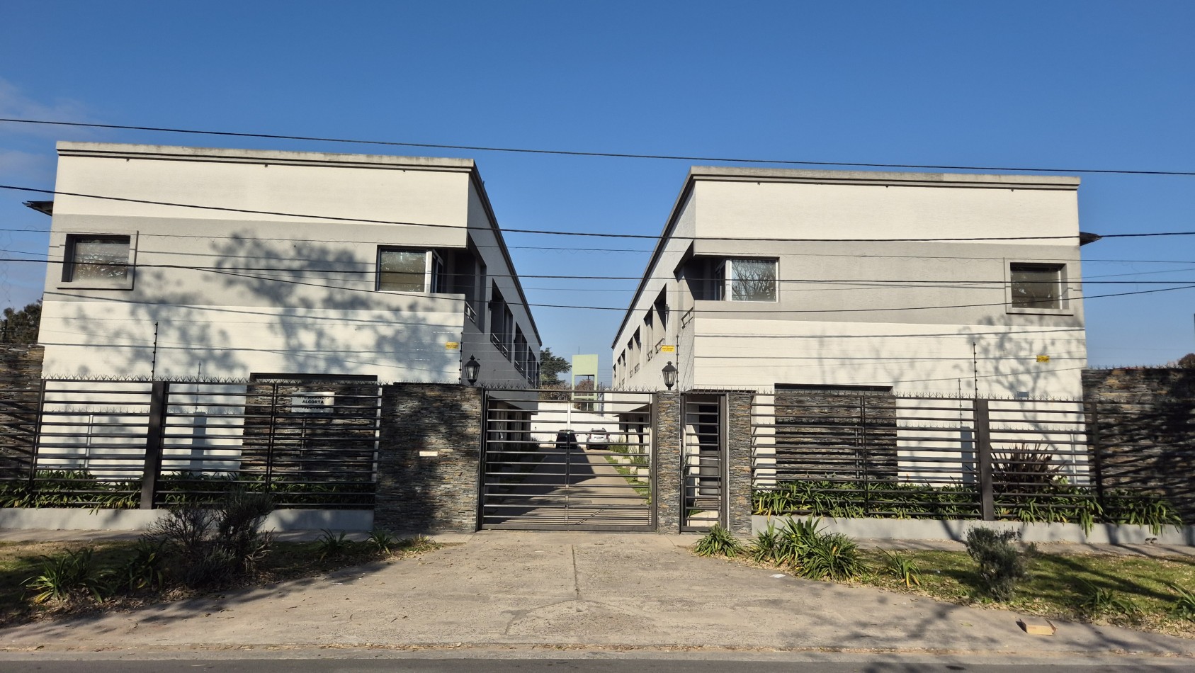 Duplex en Moreno, Barrio Alcorta