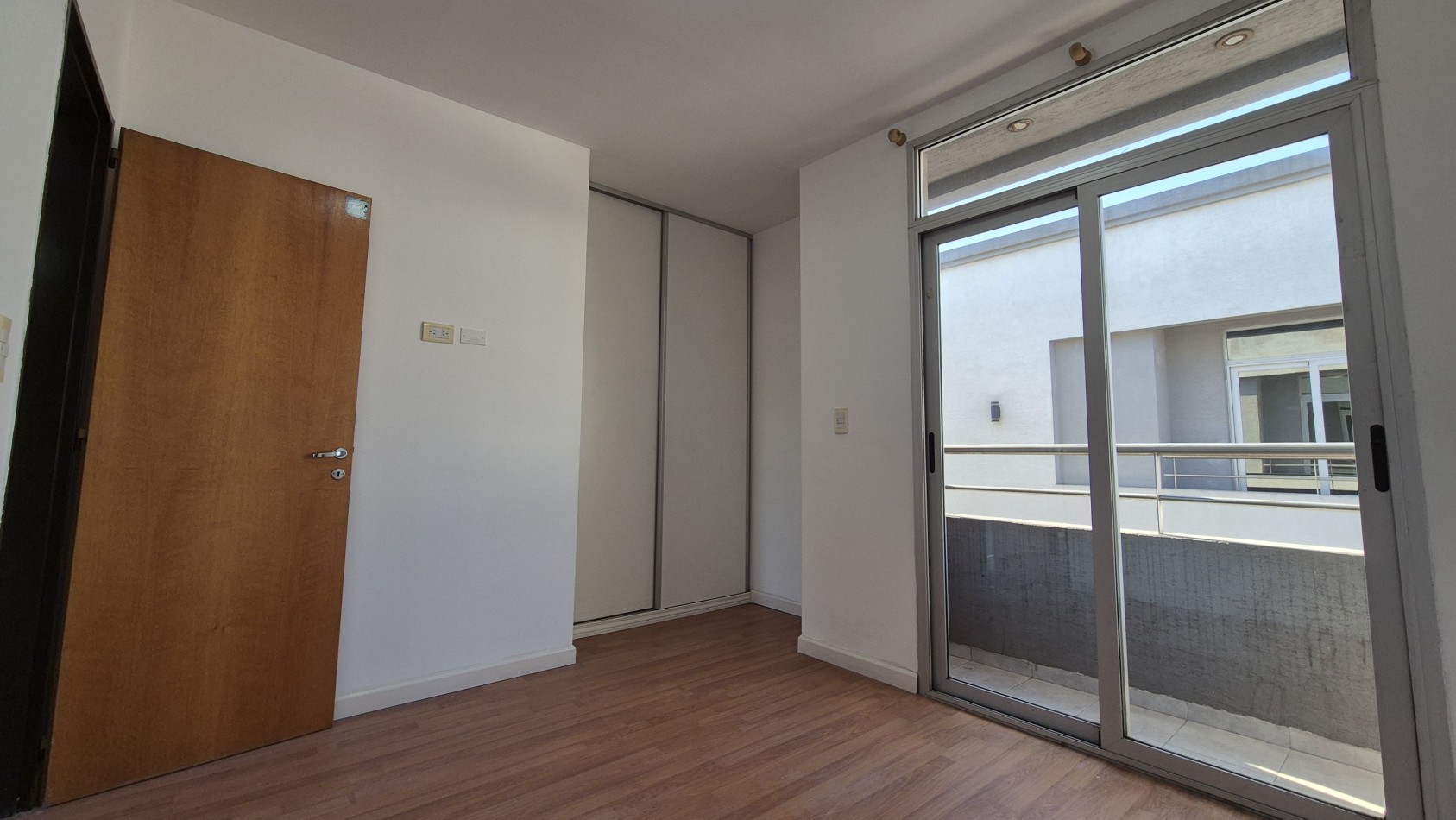 Duplex en Moreno, Barrio Alcorta
