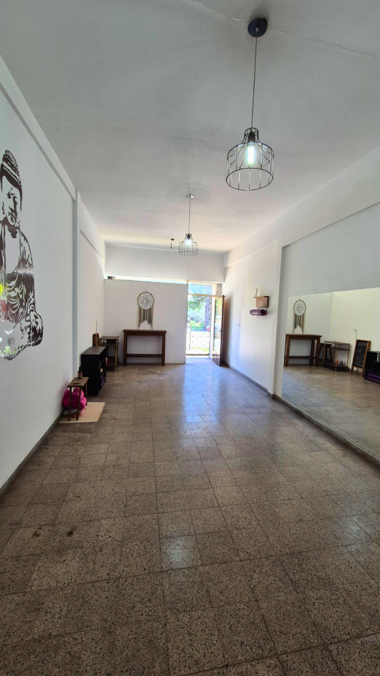 LOCAL - PASO DEL REY - 250 METROS DE ESTACION PASO DEL REY