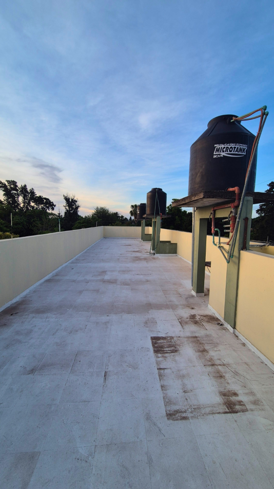 Departamento dos ambientes en Paso del Rey