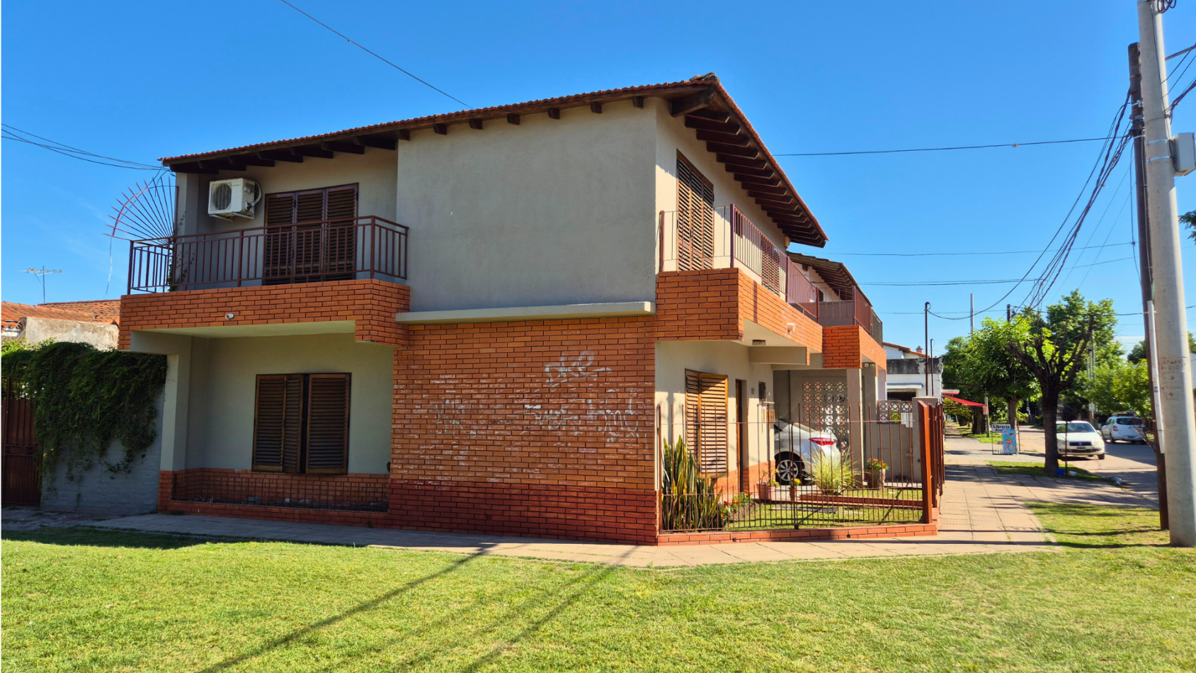 Excelente Casa 4 Ambientes en Barrio Arca, Paso del Rey