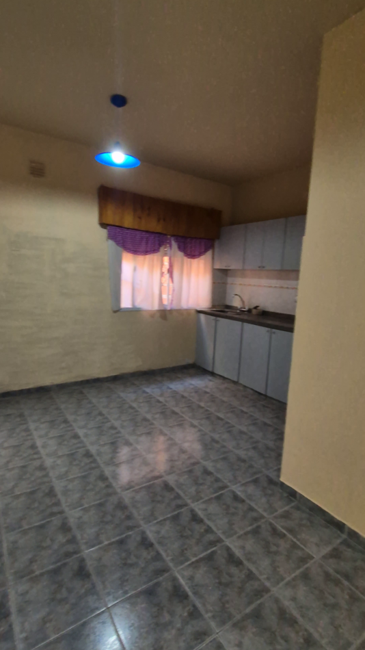 Departamento de 1 dormitorio y patio en el barrio La Quebrada