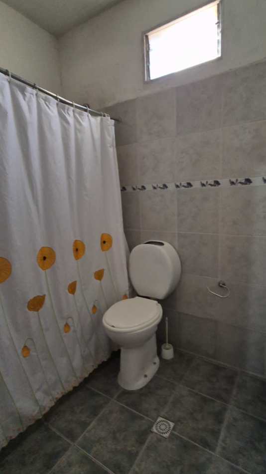 Departamento de 1 dormitorio y patio en el barrio La Quebrada