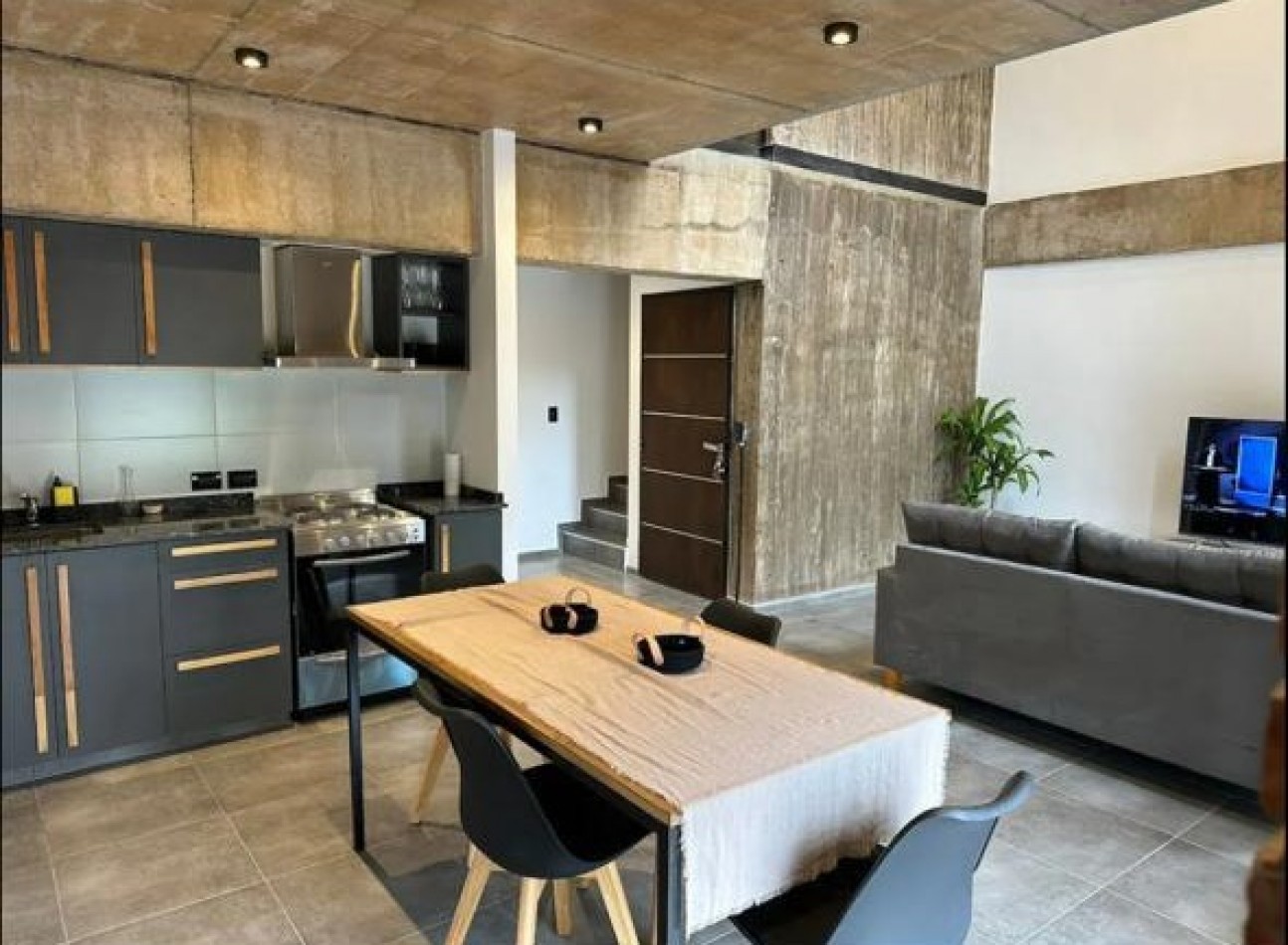 Deptos de Categoria en Moreno norte con facil salida a Acceso Oeste