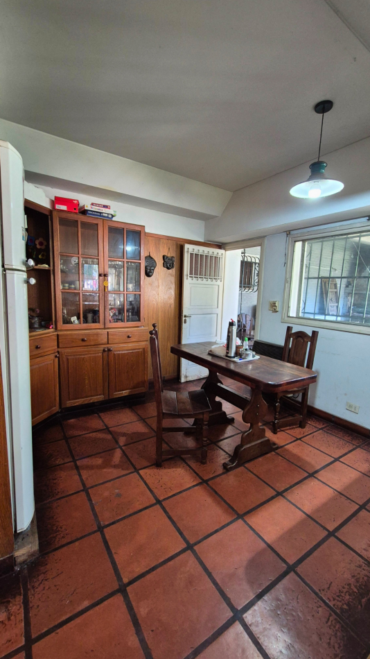 EXCEPCIONAL PROPIEDAD DE 2.000 M² A METROS DE AV. VICTORICA Y ACCESO OESTE | Oportunidad Desarrollos (FOT 1.4) |