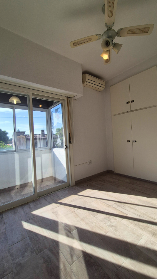 Oportunidad en Edificio Eneas | 2 Ambientes Impecable | Pleno Centro