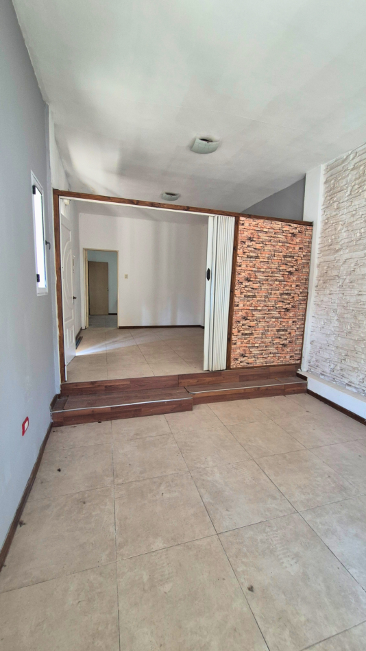 Casa 4 Ambientes | Quincho con Baño | Lote 10x35