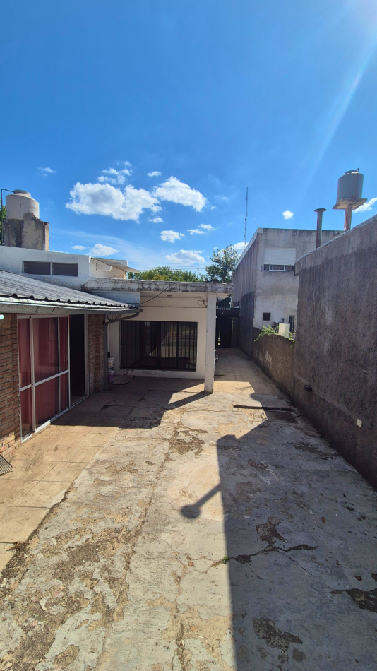 Casa 4 Ambientes | Quincho con Baño | Lote 10x35