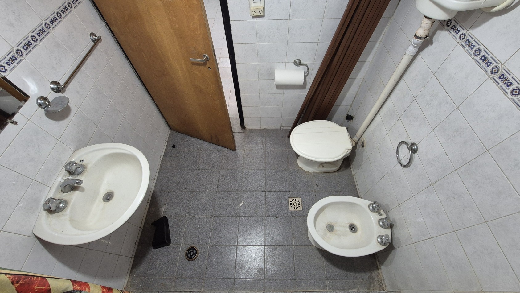 Alquiler de departamento en Villa Zapiola | 3 Ambientes con cochera | A 300m Puente Gnecco - Acceso Oeste