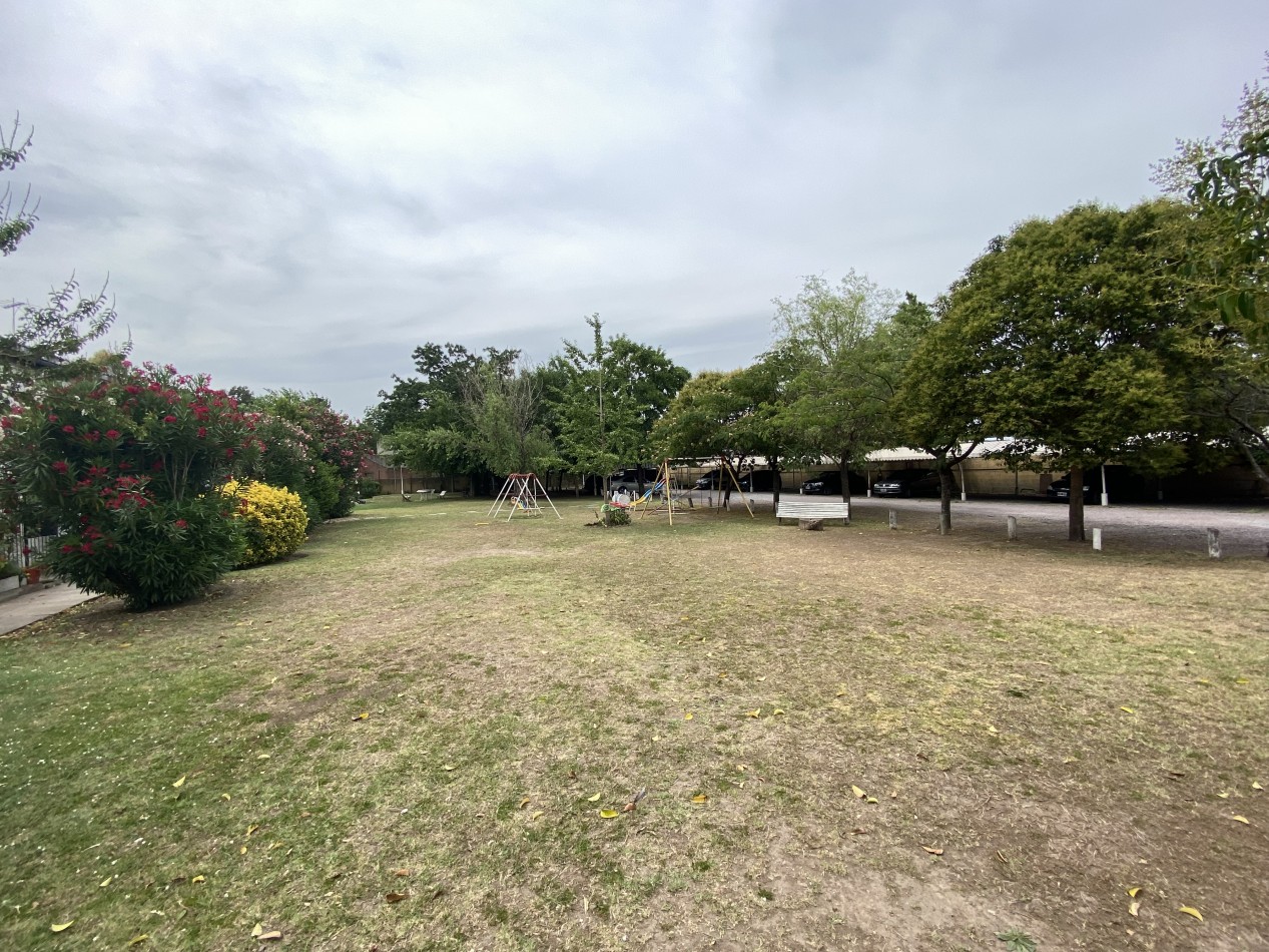 Alquiler de departamento en Villa Zapiola | 3 Ambientes con cochera | A 300m Puente Gnecco - Acceso Oeste