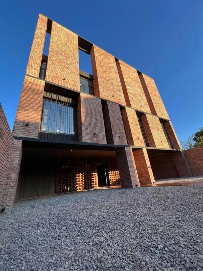 Alquiler de monoambiente con Patio en Moreno cerca de Acceso Oeste