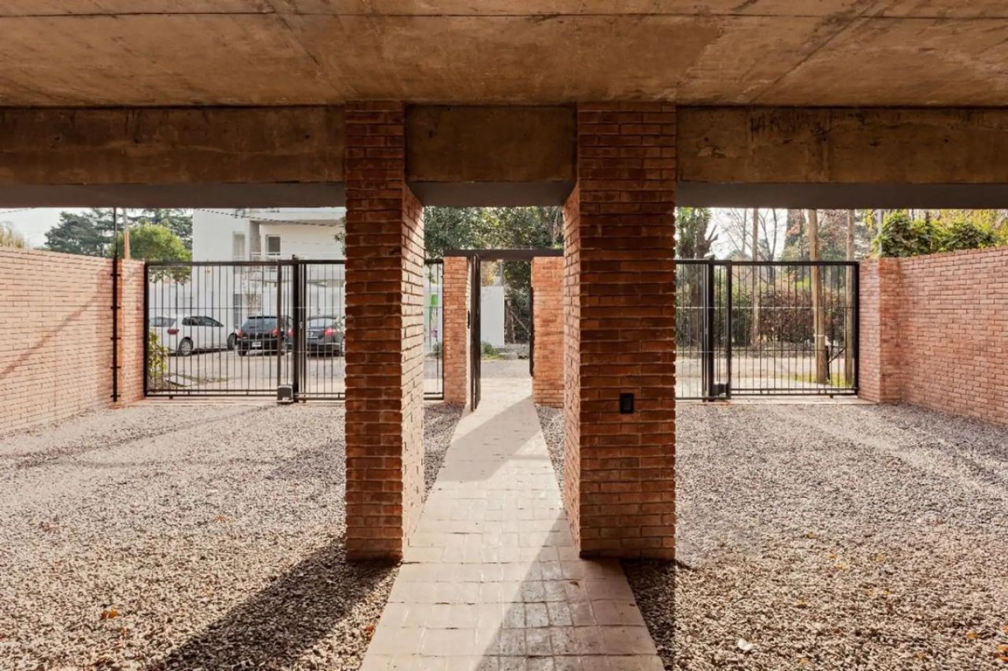 Alquiler de monoambiente con Patio en Moreno cerca de Acceso Oeste