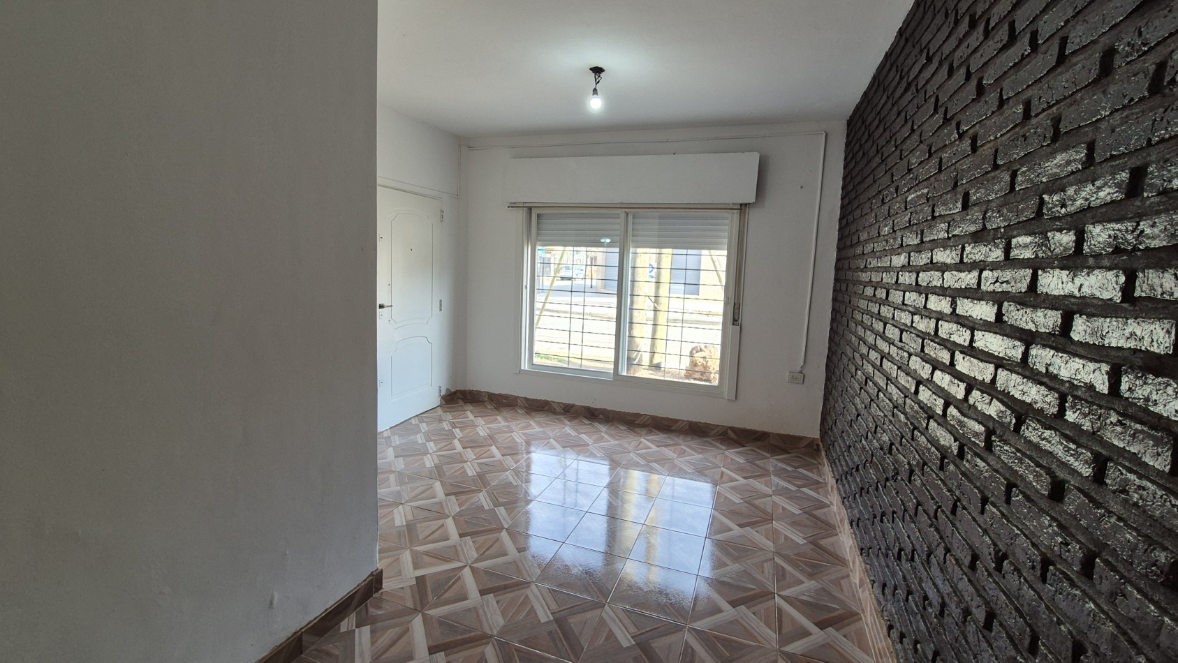 ALQUILER DEPARTAMENTO 2 AMBIENTES EN CENTRO DEL BARRIO LA QUEBRADA 