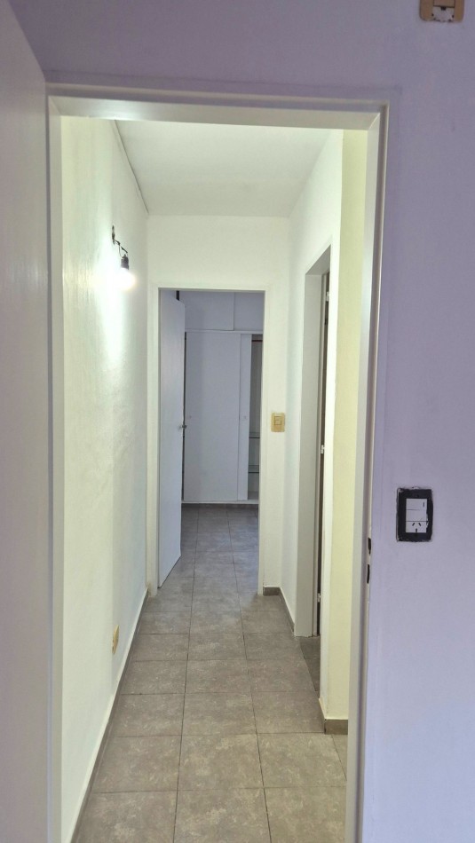 Alquiler Duplex 3 Ambientes con Cochera y Patio, sin expensas en Paso del Rey Centro