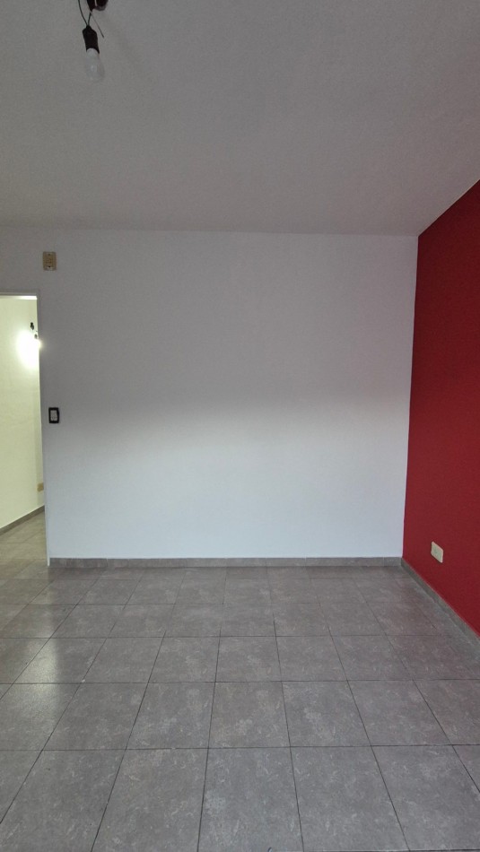 Alquiler Duplex 3 Ambientes con Cochera y Patio, sin expensas en Paso del Rey Centro