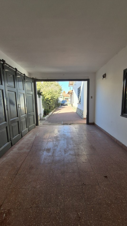 IMPERDIBLE OPORTUNIDAD EN EL CENTRO DE PASO DEL REY