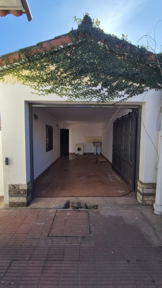 IMPERDIBLE OPORTUNIDAD EN EL CENTRO DE PASO DEL REY