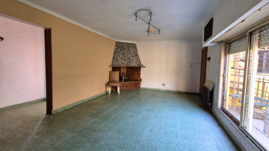 Departamento de 2 dormitorios y terraza en Paso del Rey CENTRO.