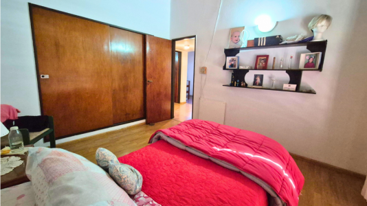 Excelente Casa 4 Ambientes en Barrio Arca, Paso del Rey