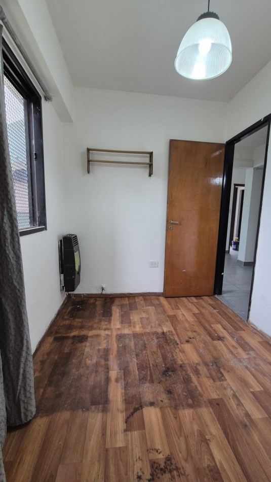 Alquiler de departamento en Villa Zapiola | 3 Ambientes con cochera | A 300m Puente Gnecco - Acceso Oeste