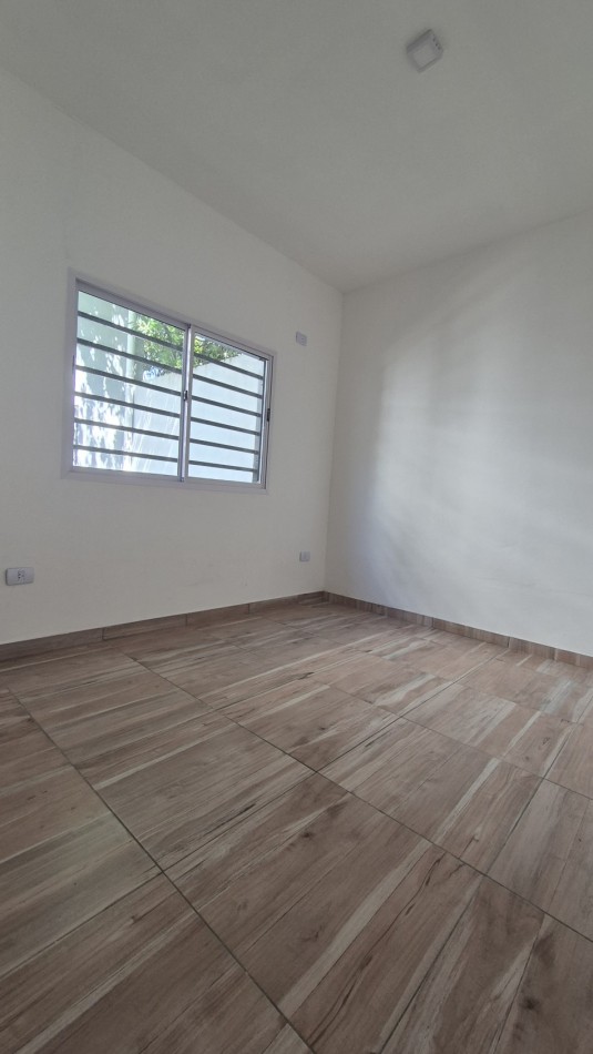 Departamento 3 Amb. Moreno Centro | Living Super Amplio | A pasos de la estacion