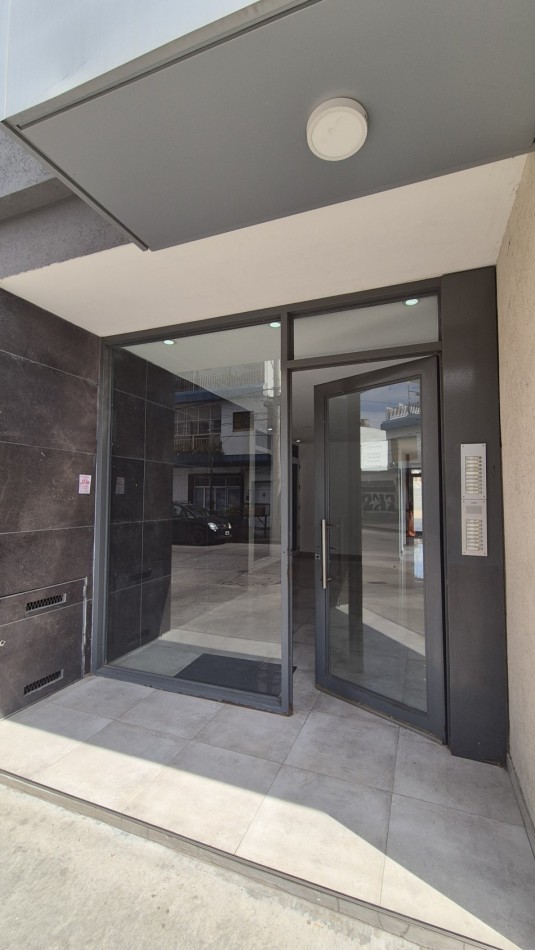 Depto 2 Ambientes Moderno | A 50 mts de la Estacion