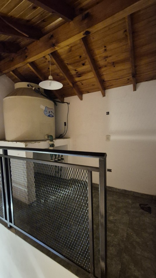 Duplex 3 ambientes en Paso del Rey, Moreno