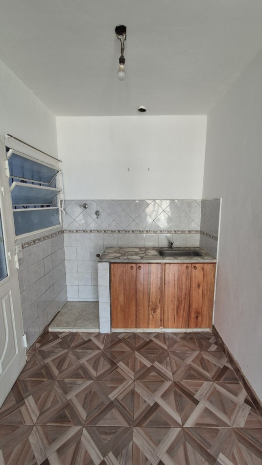 ALQUILER DEPARTAMENTO 2 AMBIENTES EN CENTRO DEL BARRIO LA QUEBRADA 