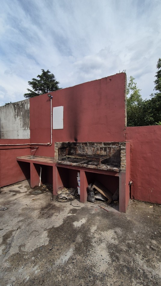 Alquiler Depto 2 Ambientes |  Cochera | La Reja Centro  |  Sin expensas. 