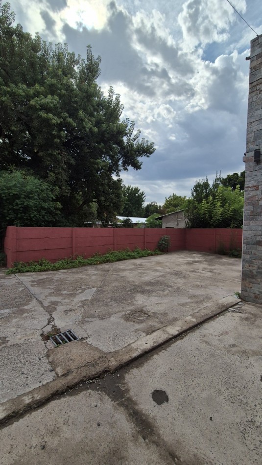 Alquiler Depto 2 Ambientes |  Cochera | La Reja Centro  |  Sin expensas. 