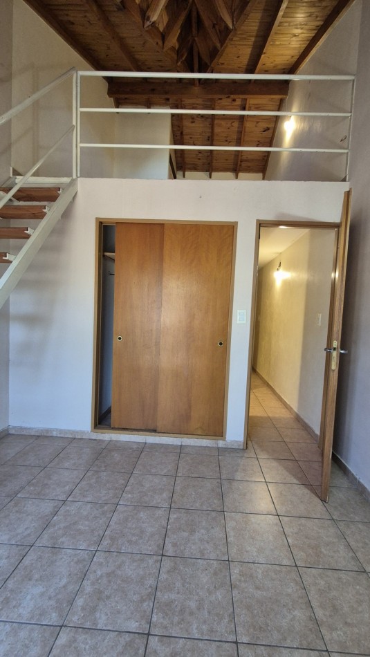 Alquiler Duplex 3 Ambientes con cochera en Moreno Sur