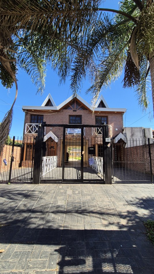 Alquiler Duplex 3 Ambientes con cochera en Moreno Sur