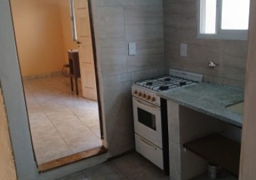 Departamento una habitacion Zapiola