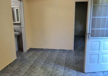 Departamento de 1 dormitorio y patio en el barrio La Quebrada