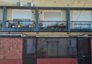Venta Depto 2 Ambientes PB con Jardin y Cochera | Condominio El Hogar Obrero